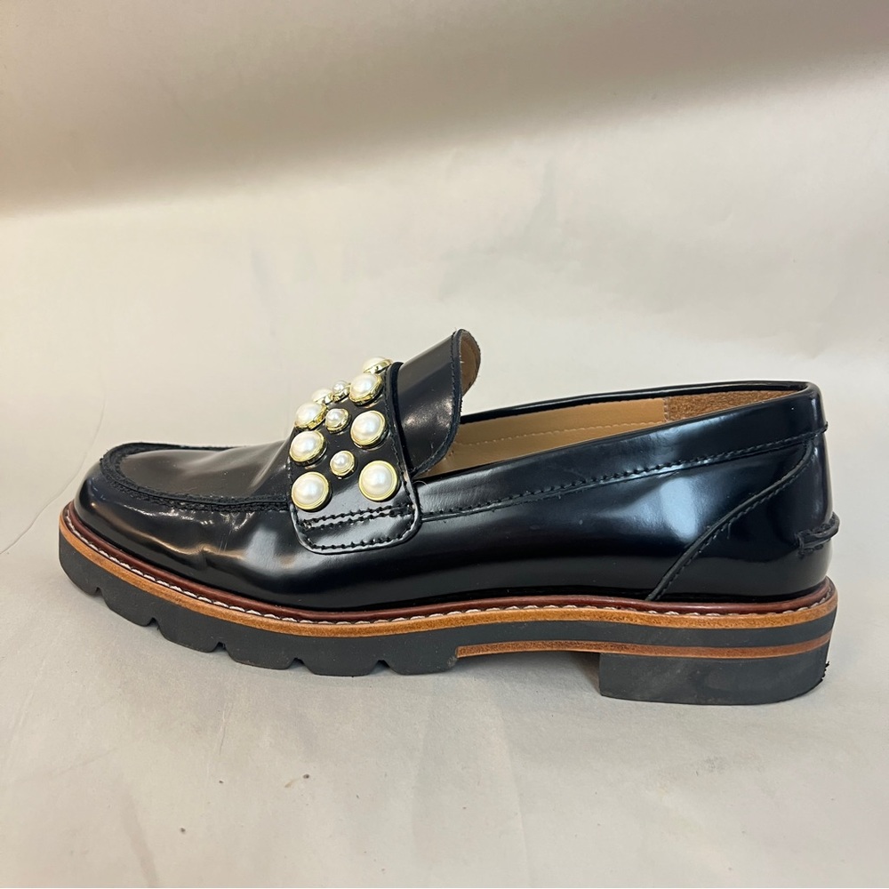 Stuart Weitzman Black Pearl-Embellished Leather Loafer